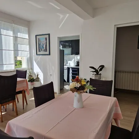 Guest house Capo Rab